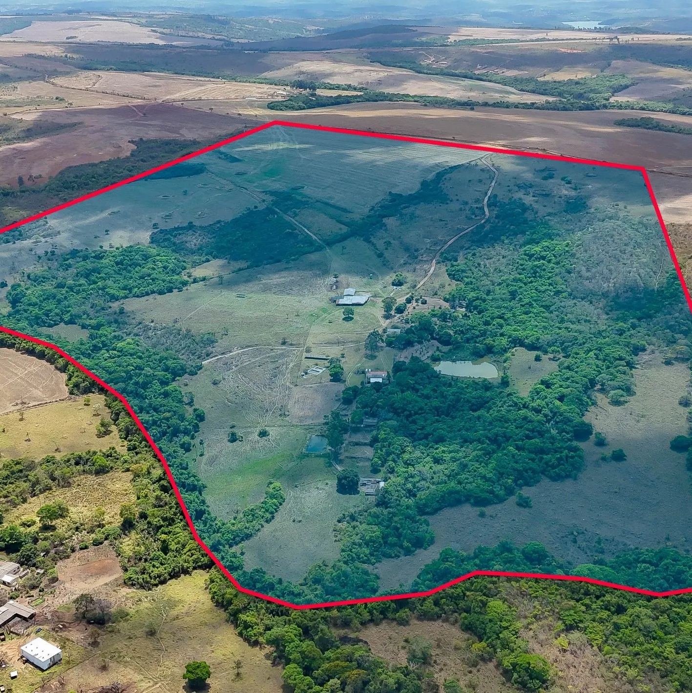 Fazenda à venda de 102 ha em Abadiânia, GO, Brasil