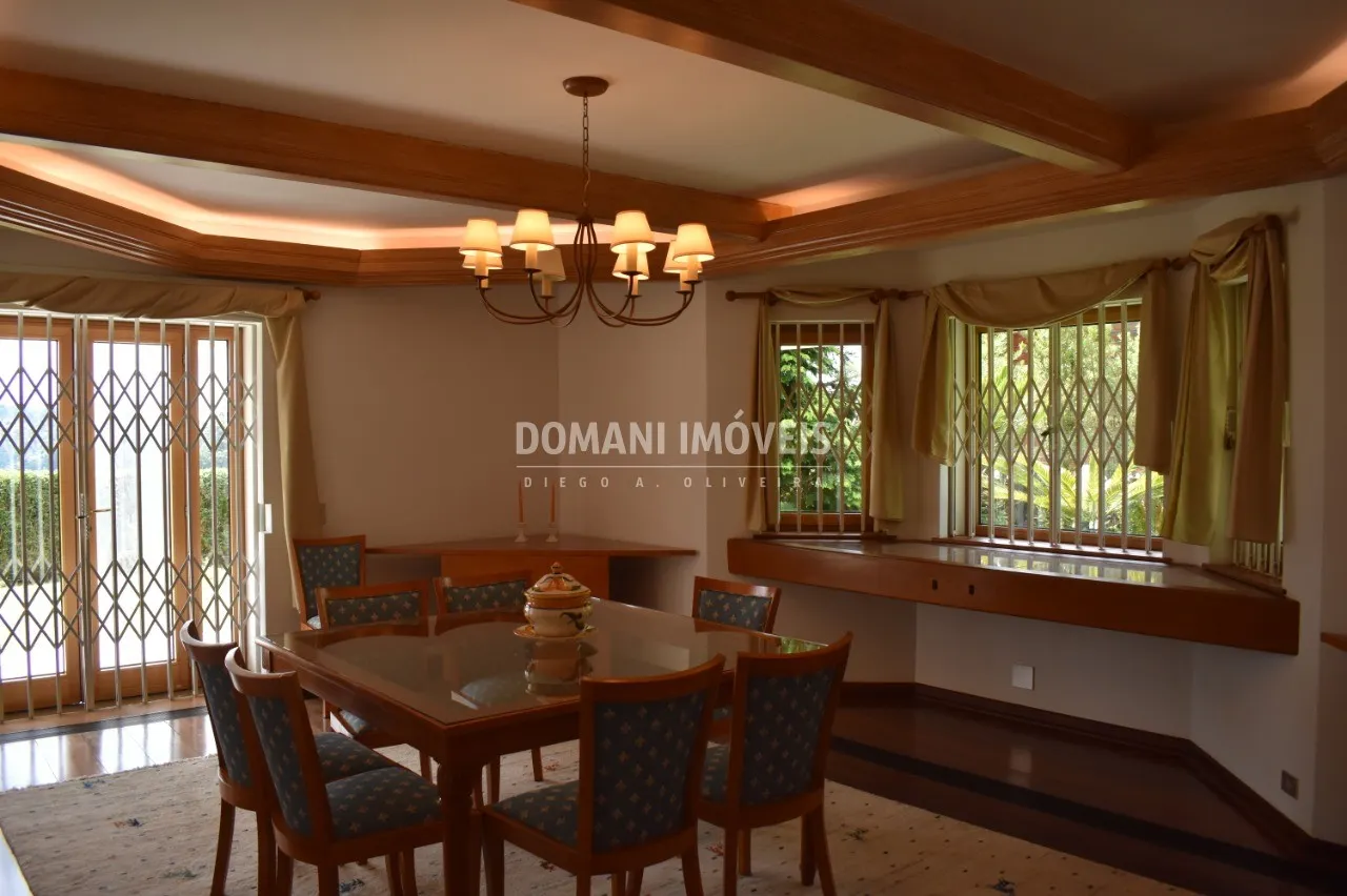 Casa à venda de 4.910 m² em Campos do Jordão, SP, Brasil