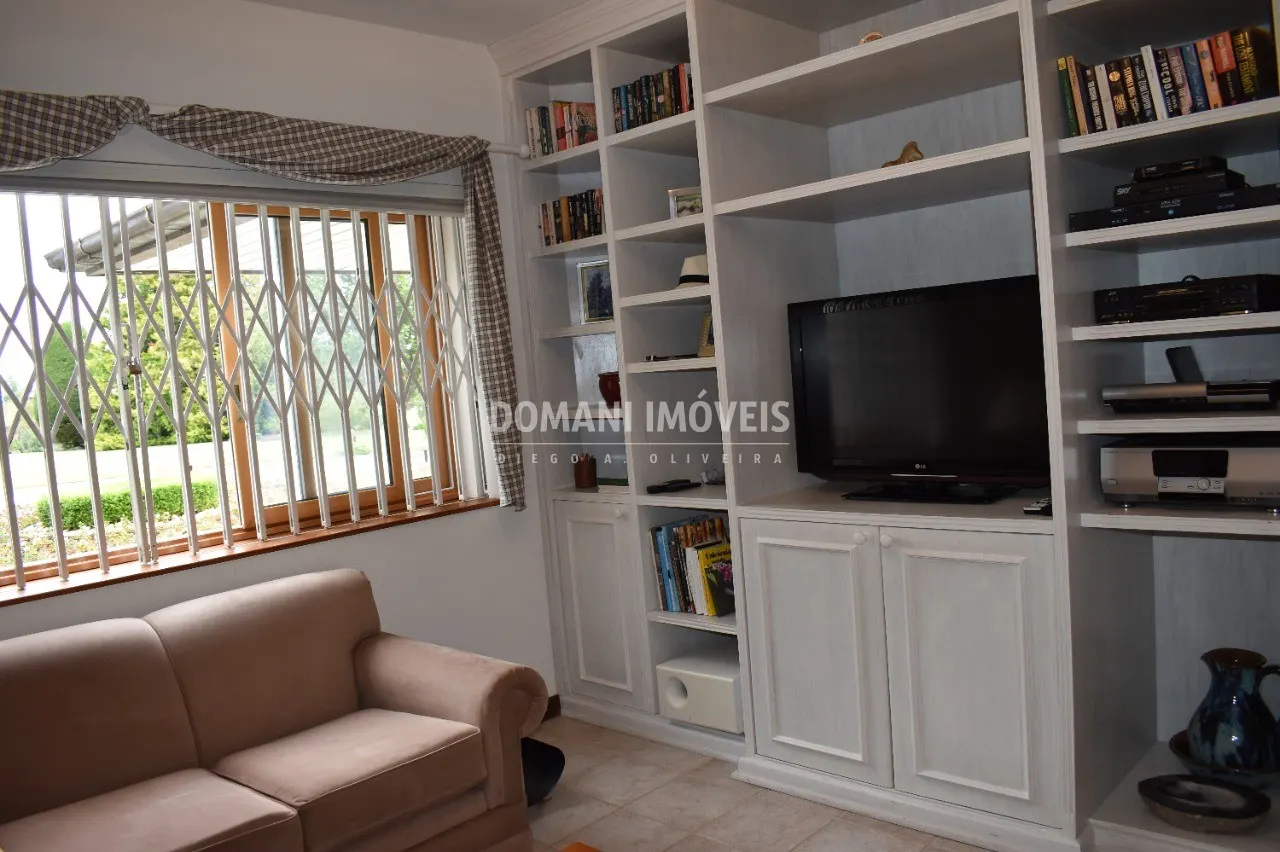 Casa à venda de 4.910 m² em Campos do Jordão, SP, Brasil
