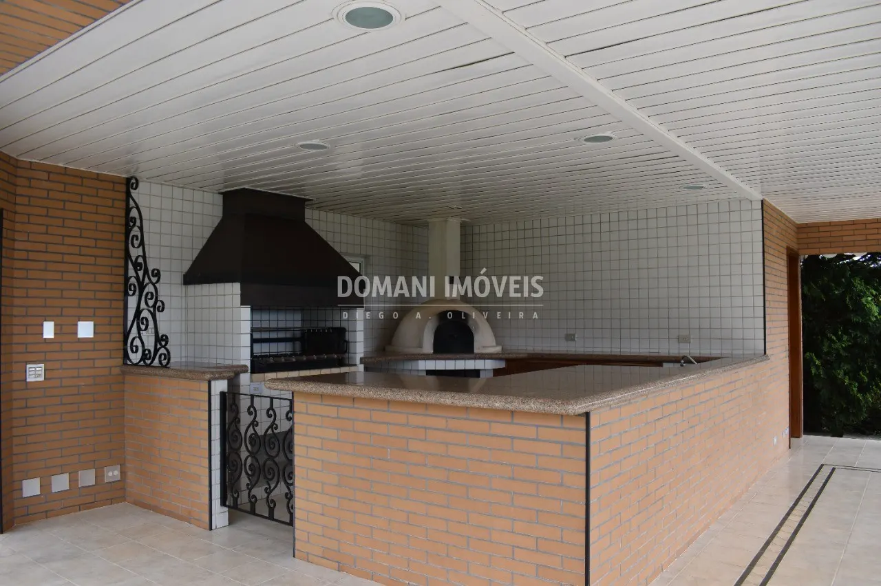 Casa à venda de 4.910 m² em Campos do Jordão, SP, Brasil