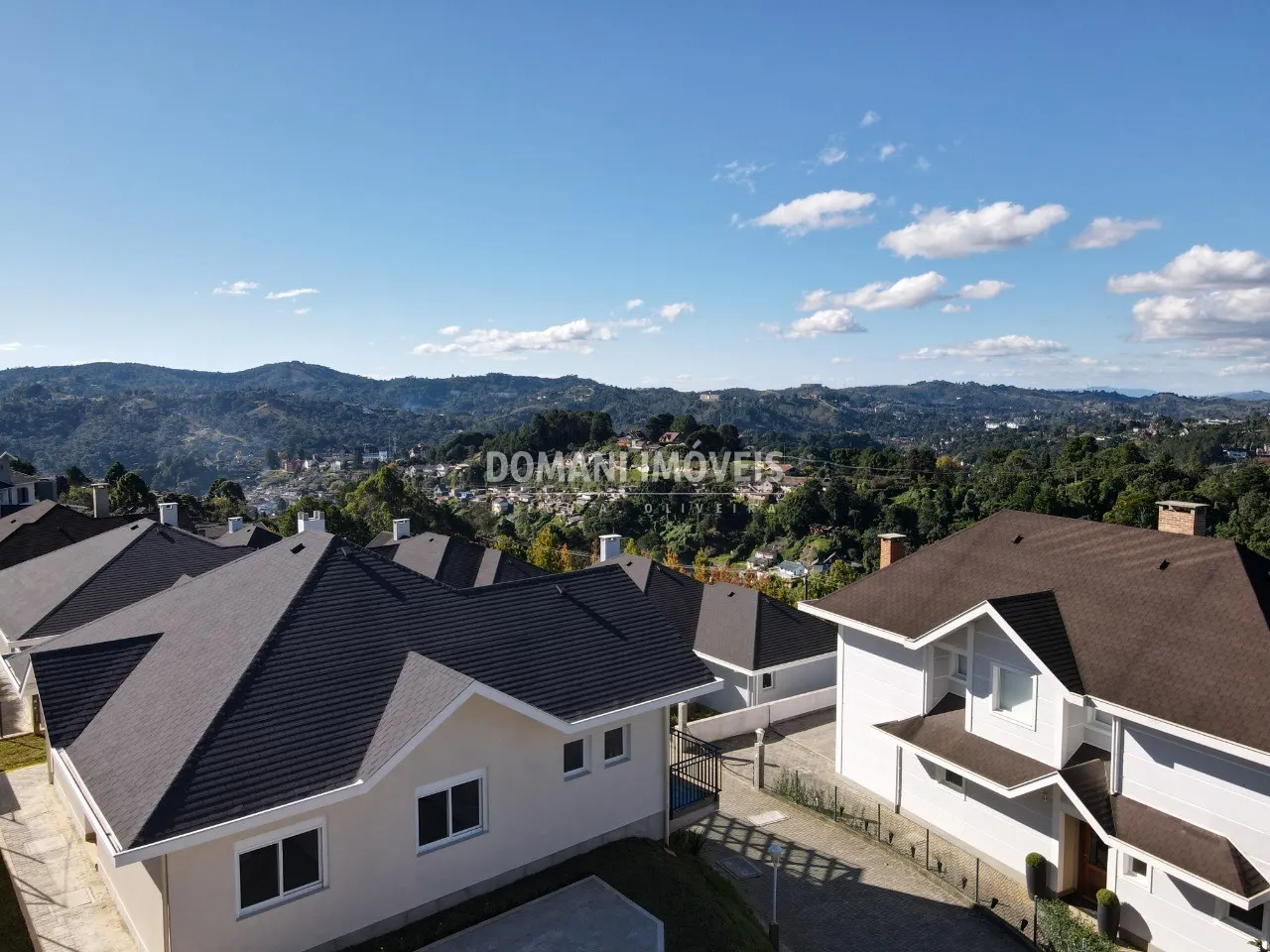 House for sale of 330 m² in Campos do Jordão, SP, Brazil