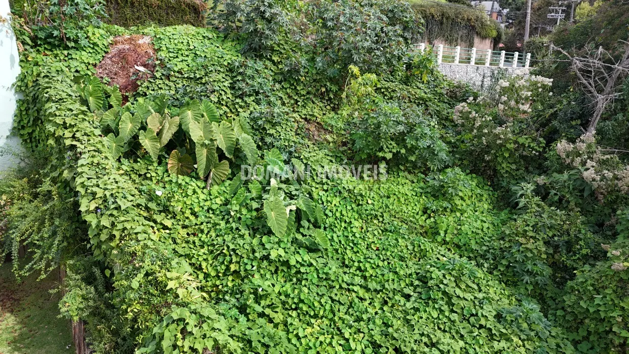 Plot for sale of 852 m² in Campos do Jordão, SP, Brazil