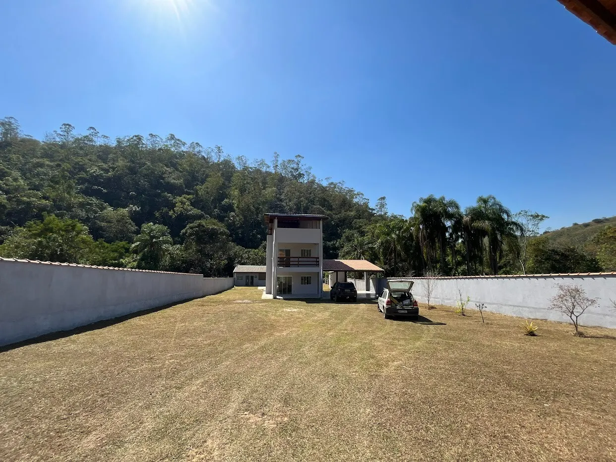 Chácara à venda de 1.500 m² em São José dos Campos, SP, Brasil