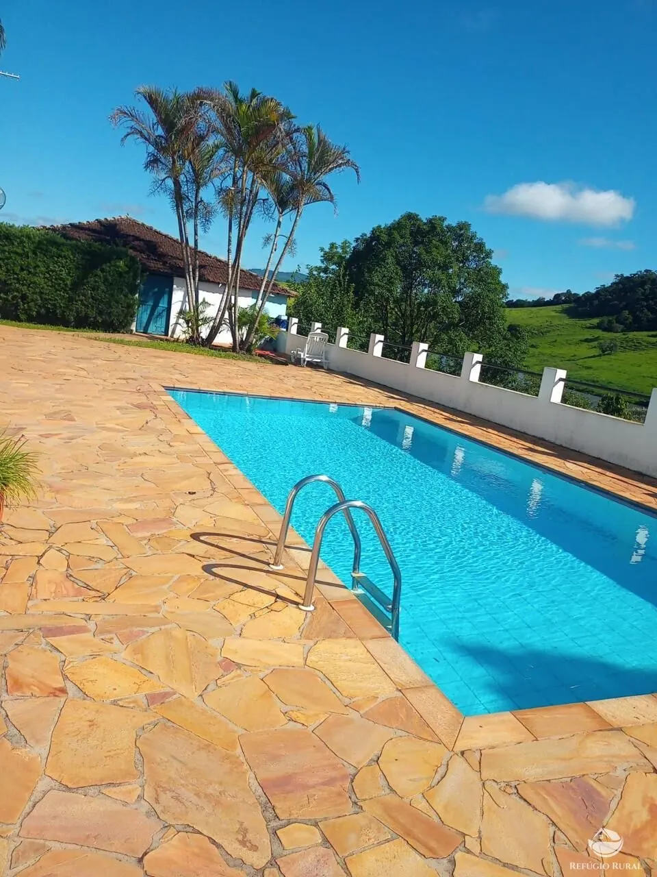 Small farm for sale of 180 acres in Monte Sião, MG, Brazil