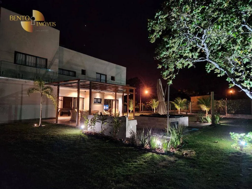 Casa à venda de 1.093 m² em Cuiabá, MT, Brasil