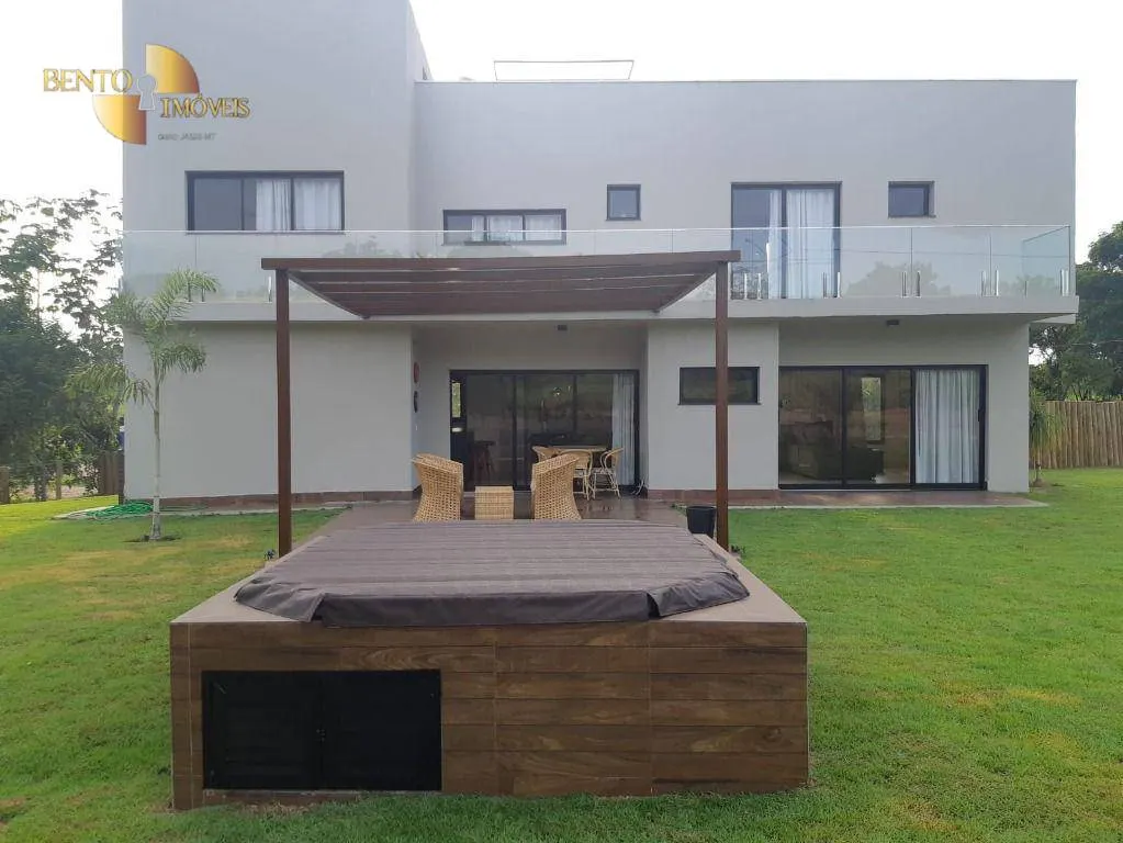Casa à venda de 1.093 m² em Cuiabá, MT, Brasil