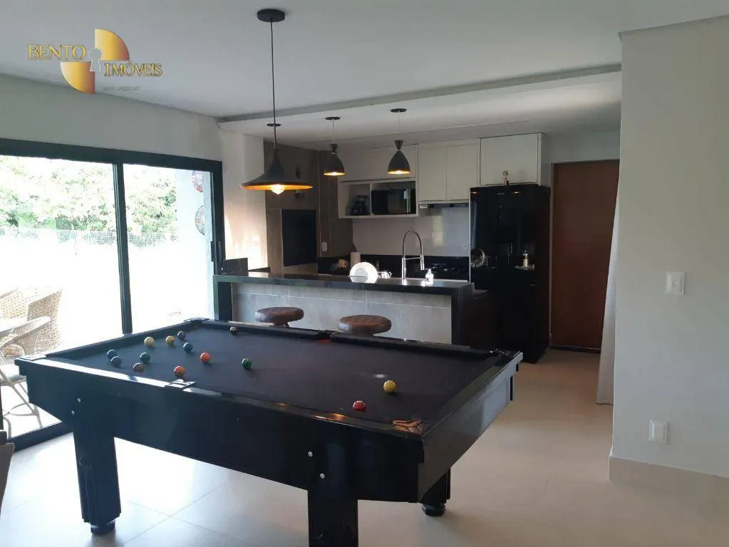 Casa à venda de 1.093 m² em Cuiabá, MT, Brasil