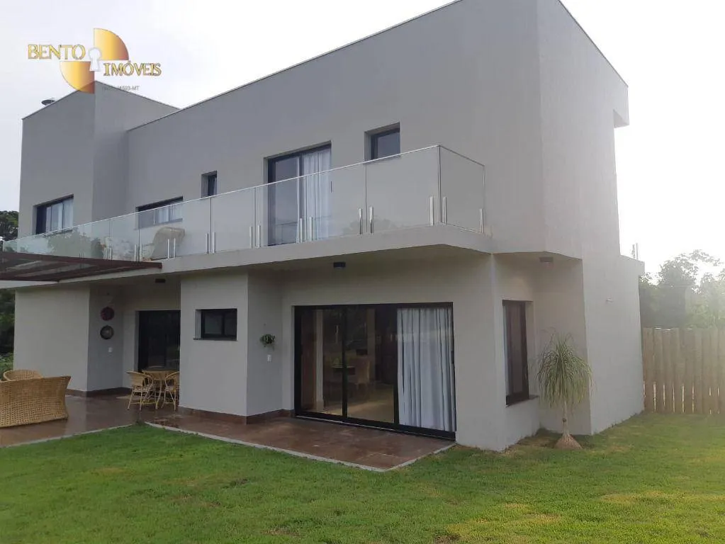 Casa à venda de 1.093 m² em Cuiabá, MT, Brasil