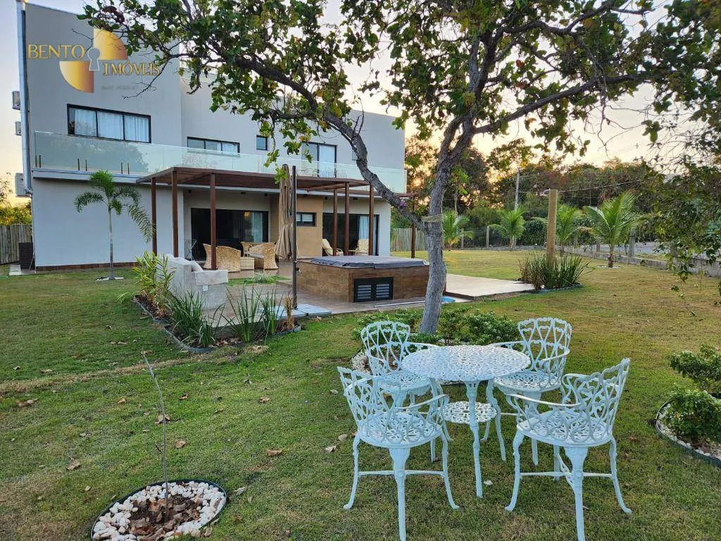 Casa à venda de 1.093 m² em Cuiabá, MT, Brasil