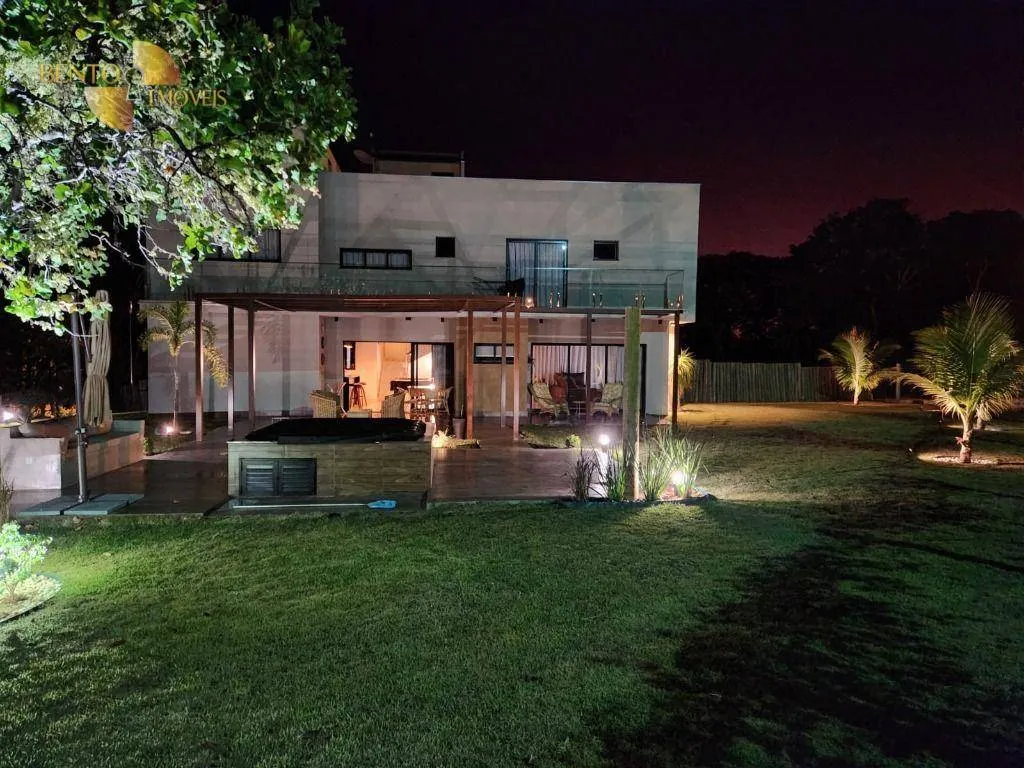 Casa à venda de 1.093 m² em Cuiabá, MT, Brasil