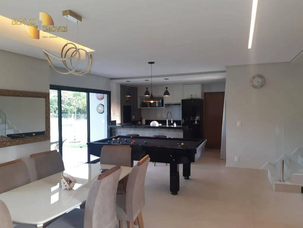 Casa à venda de 1.093 m² em Cuiabá, MT, Brasil