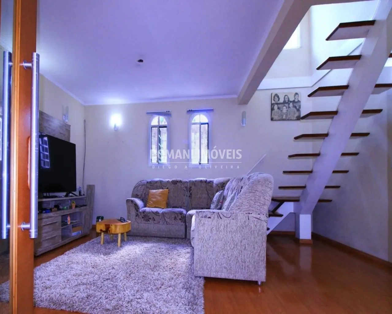Casa à venda de 295 m² em Campos do Jordão, SP, Brasil