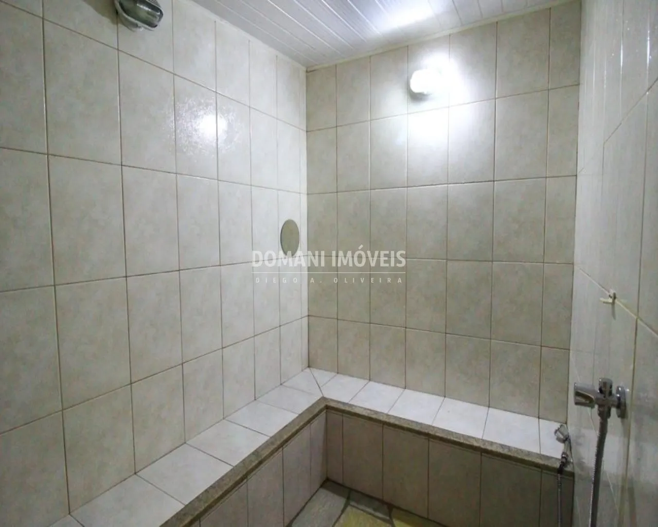 Casa à venda de 295 m² em Campos do Jordão, SP, Brasil