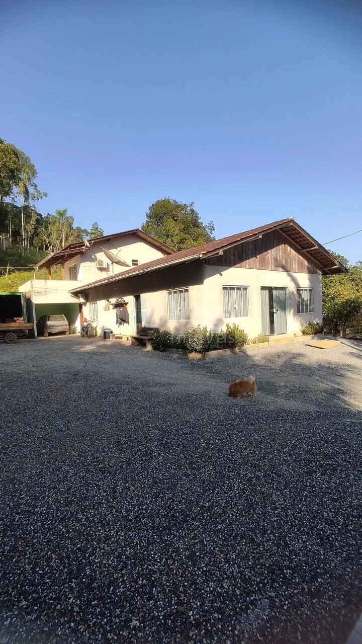 Fazenda à venda de 15 ha em São João Batista, SC, Brasil