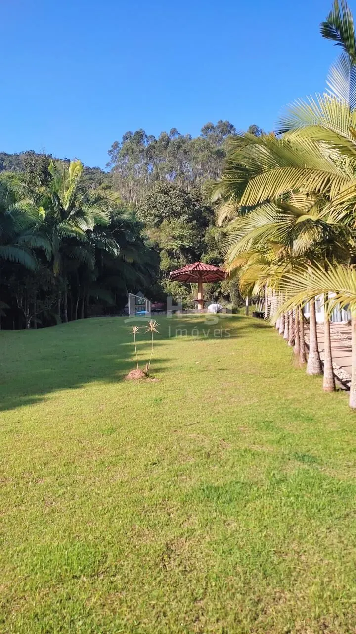 Fazenda à venda de 15 ha em São João Batista, SC, Brasil