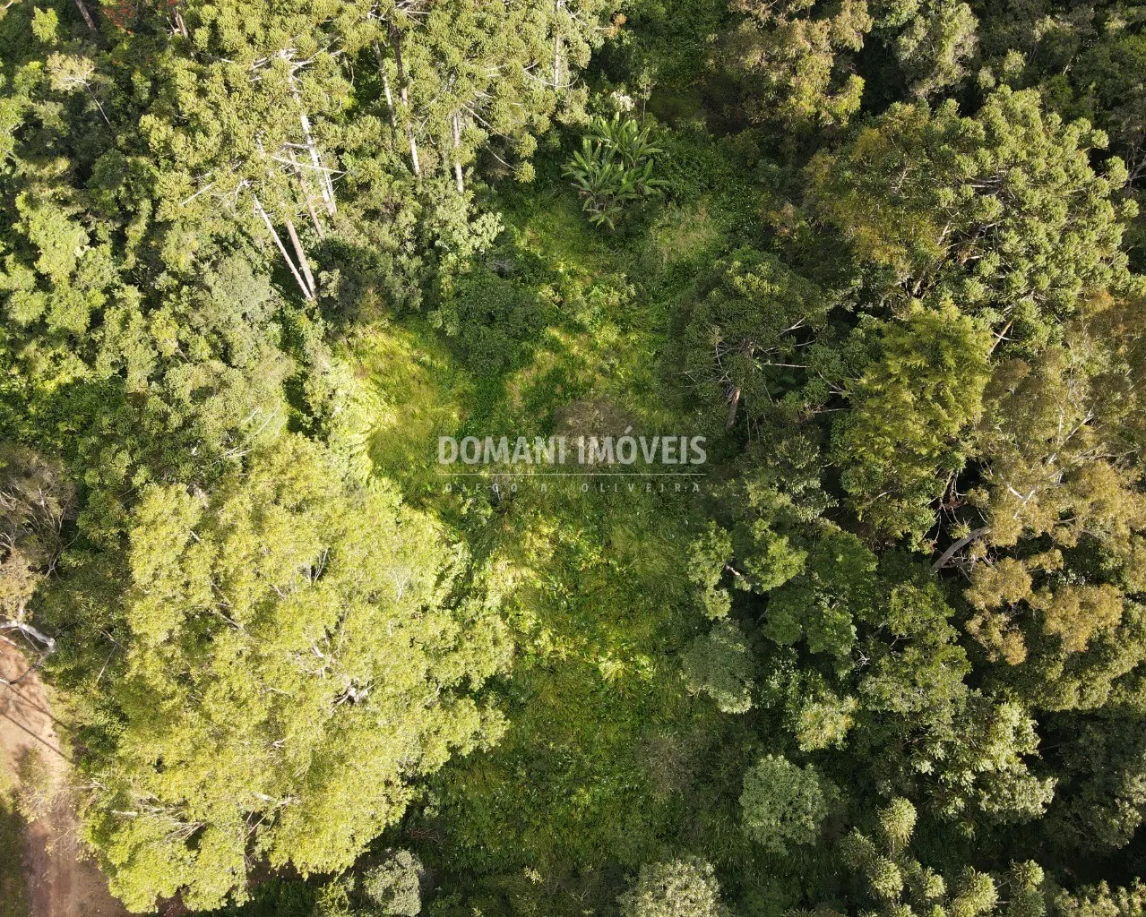 Terreno à venda de 13 ha em Campos do Jordão, SP, Brasil
