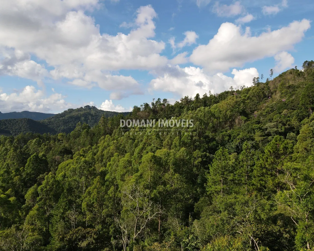 Terreno à venda de 13 ha em Campos do Jordão, SP, Brasil
