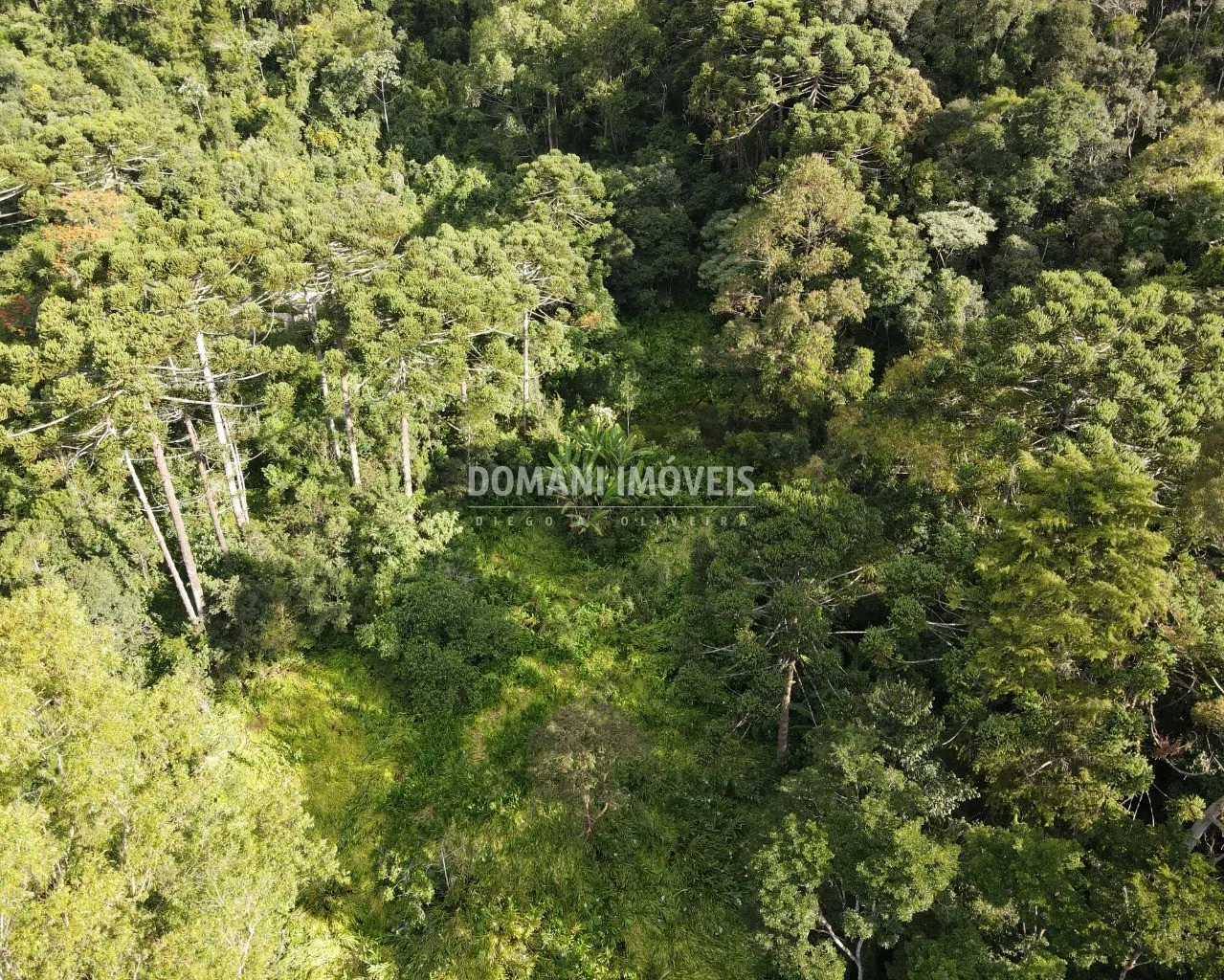Terreno à venda de 13 ha em Campos do Jordão, SP, Brasil