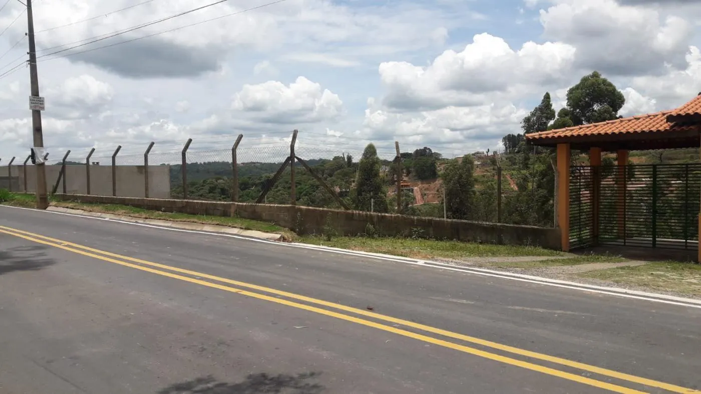 Plot for sale of 1,000 m² in Alumínio, SP, Brazil