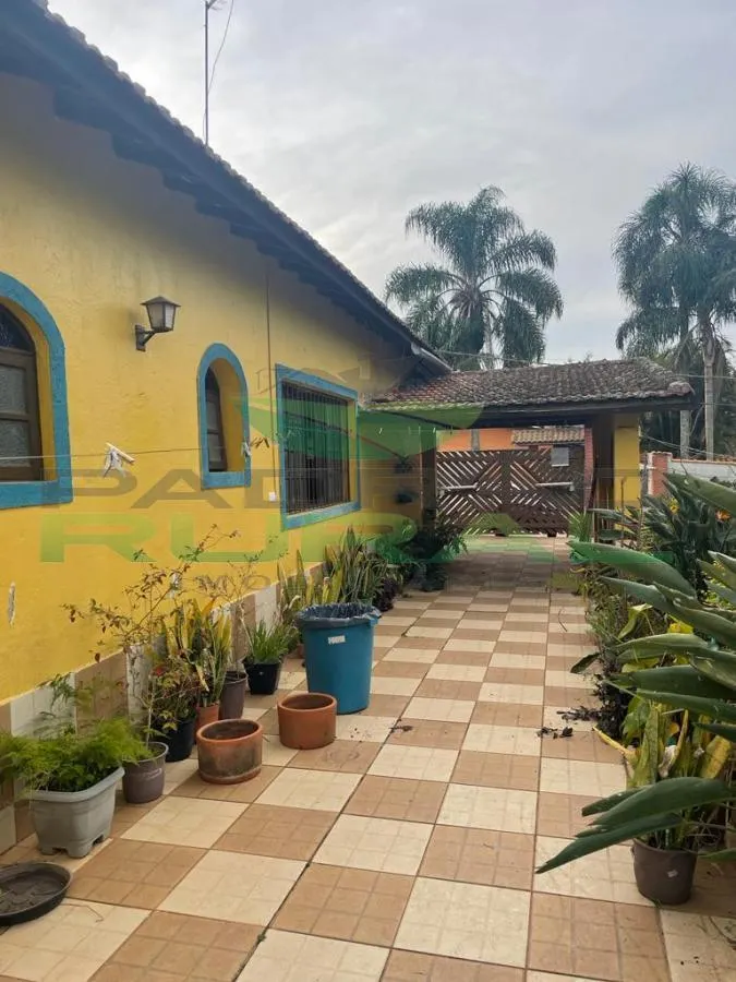 Chácara à venda de 1.068 m² em São Roque, SP, Brasil