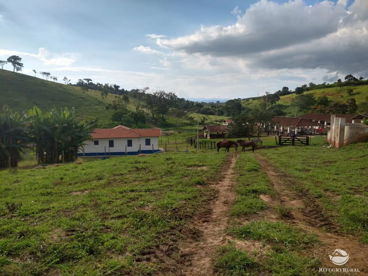 Fazenda à venda de 324 ha em Caçapava, SP, Brasil