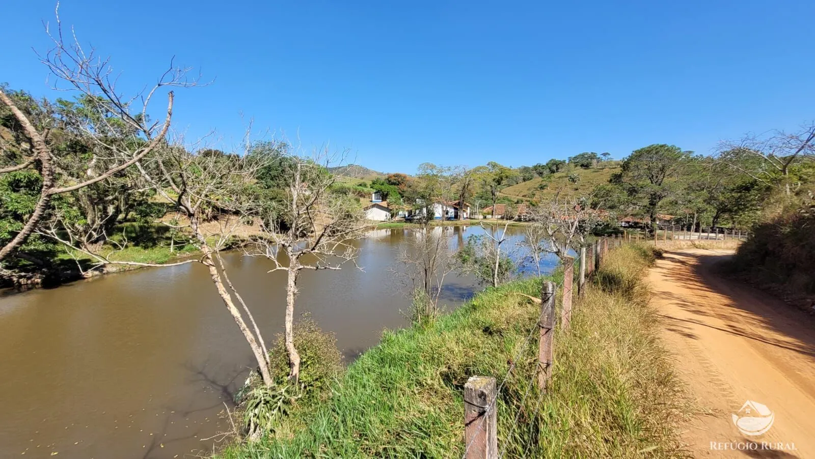 Fazenda à venda de 324 ha em Caçapava, SP, Brasil