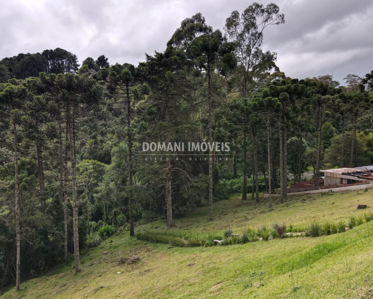 Terreno à venda de 1.150 m² em Campos do Jordão, SP, Brasil