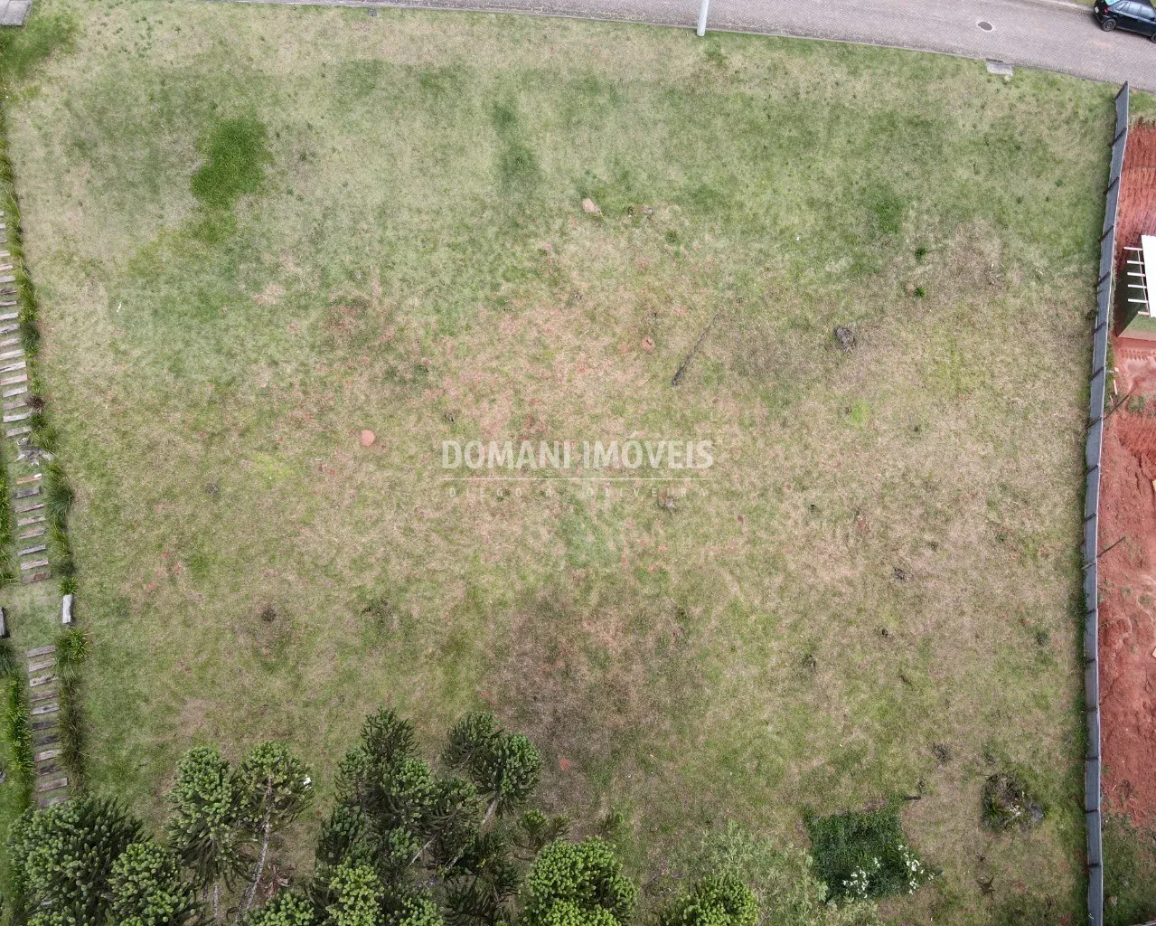 Terreno à venda de 1.150 m² em Campos do Jordão, SP, Brasil