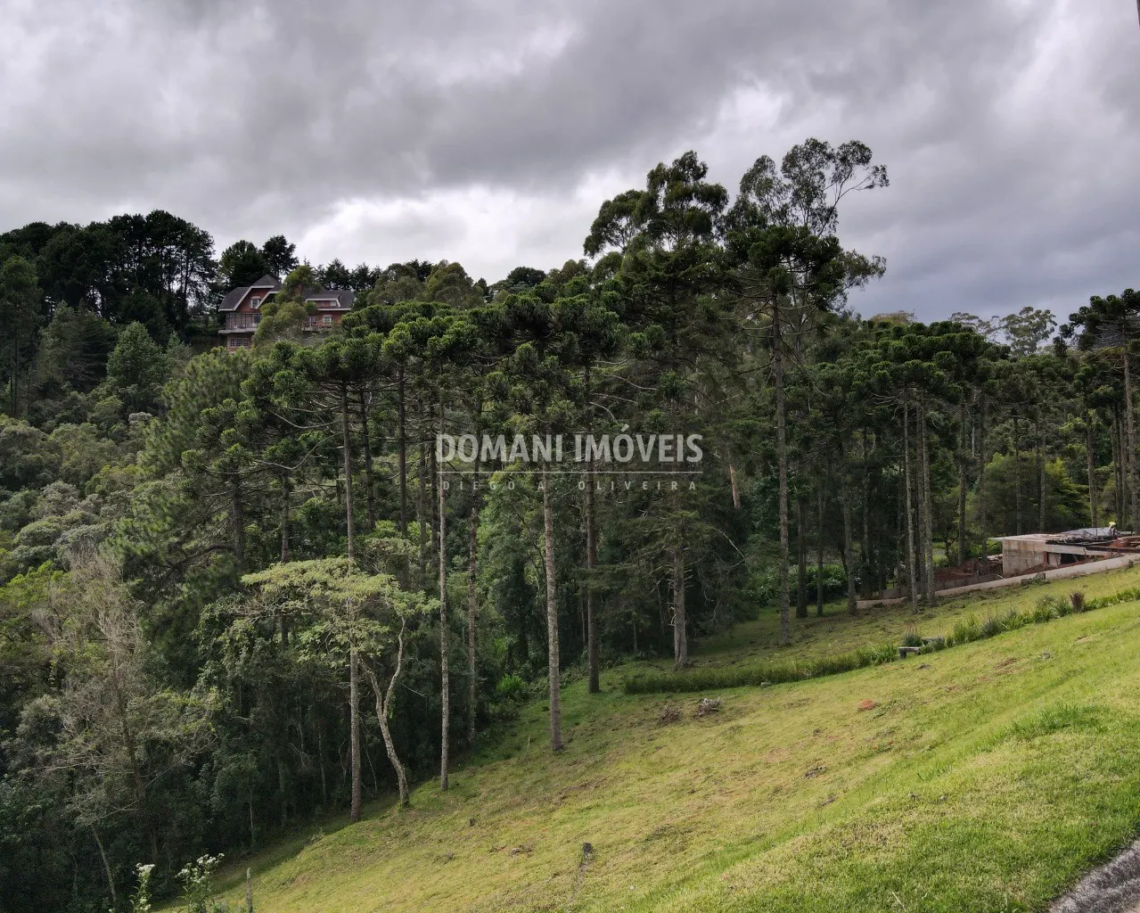 Terreno à venda de 1.150 m² em Campos do Jordão, SP, Brasil