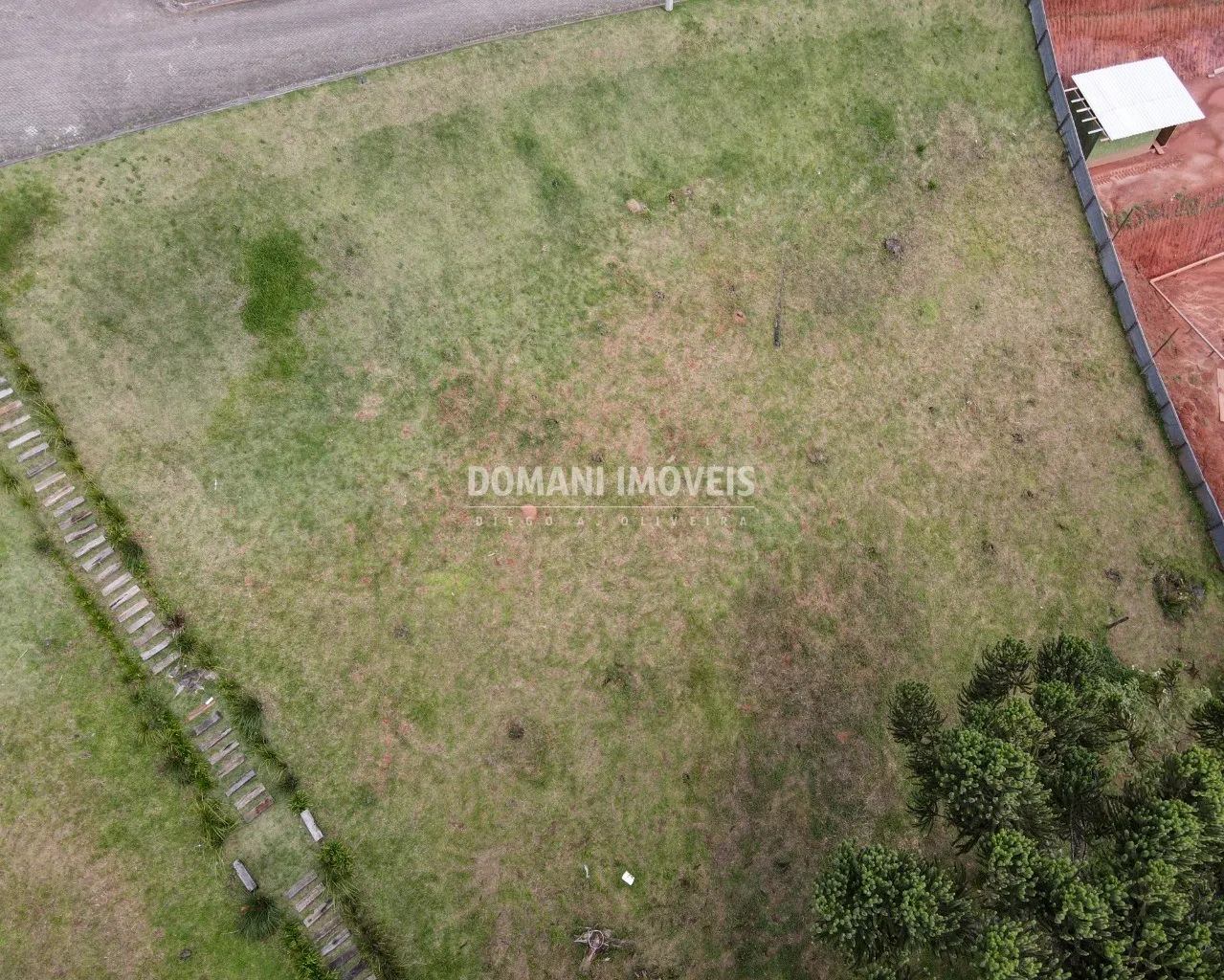 Terreno à venda de 1.150 m² em Campos do Jordão, SP, Brasil