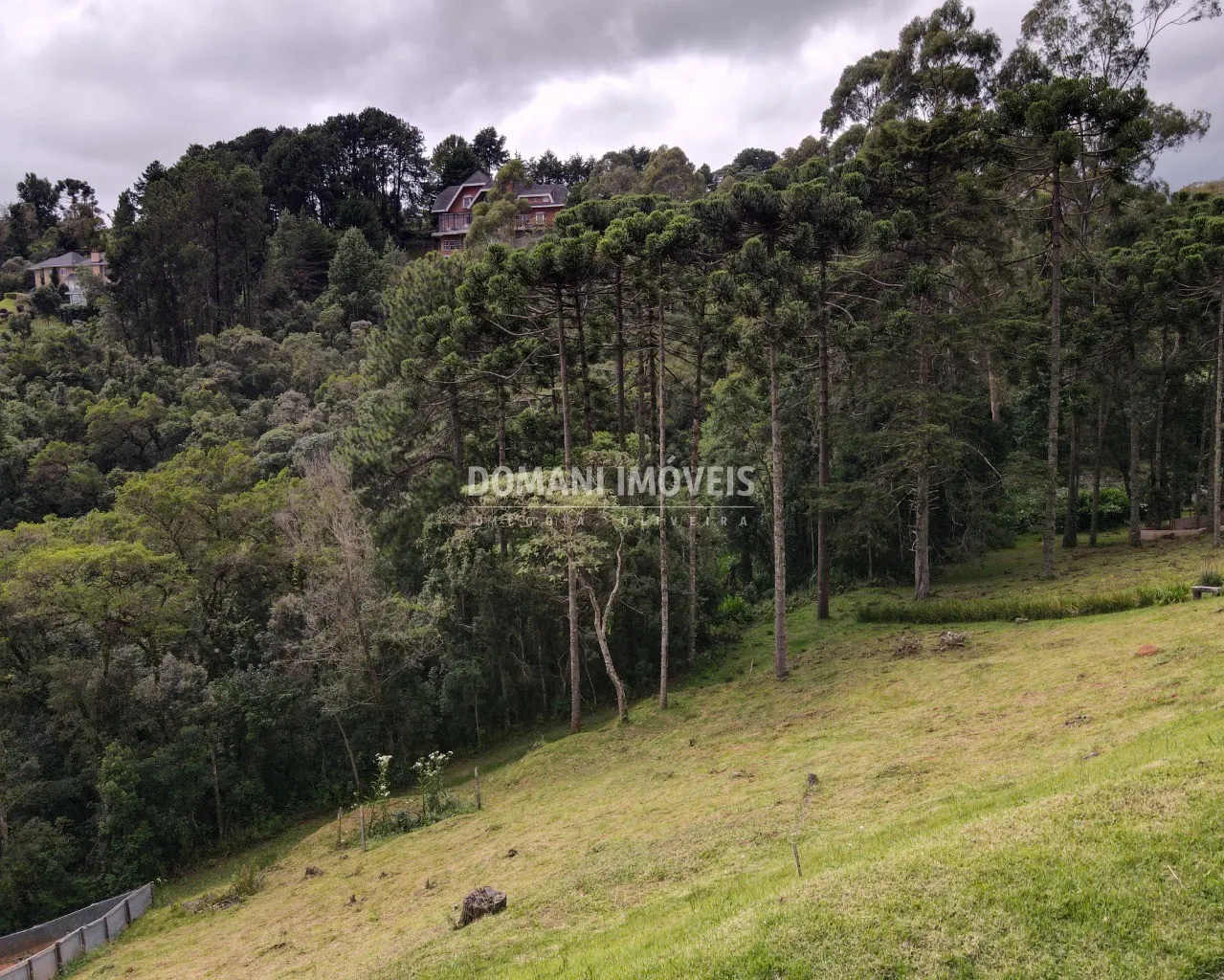 Terreno à venda de 1.150 m² em Campos do Jordão, SP, Brasil