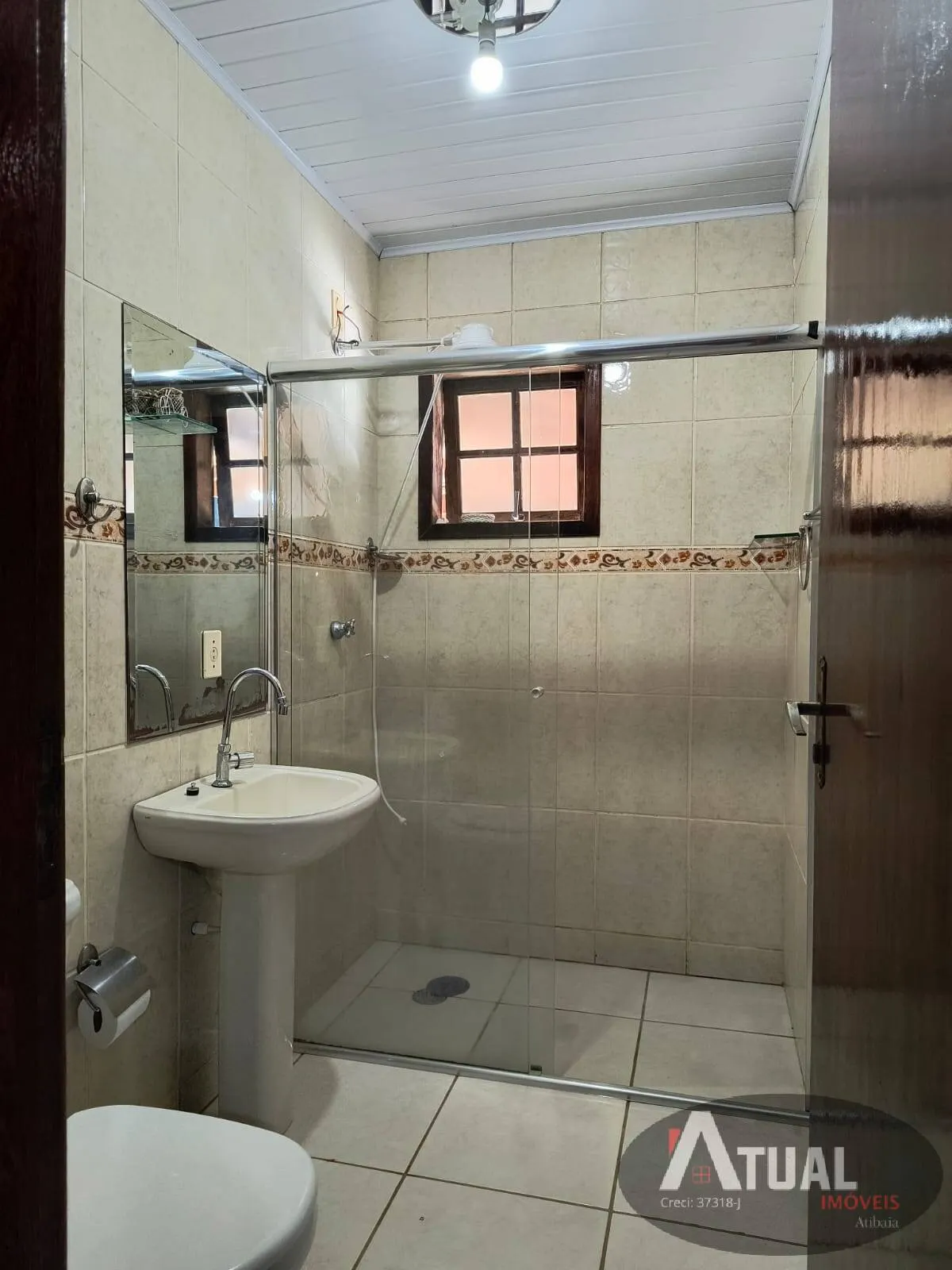 Casa à venda de 1.200 m² em Mairiporã, SP, Brasil