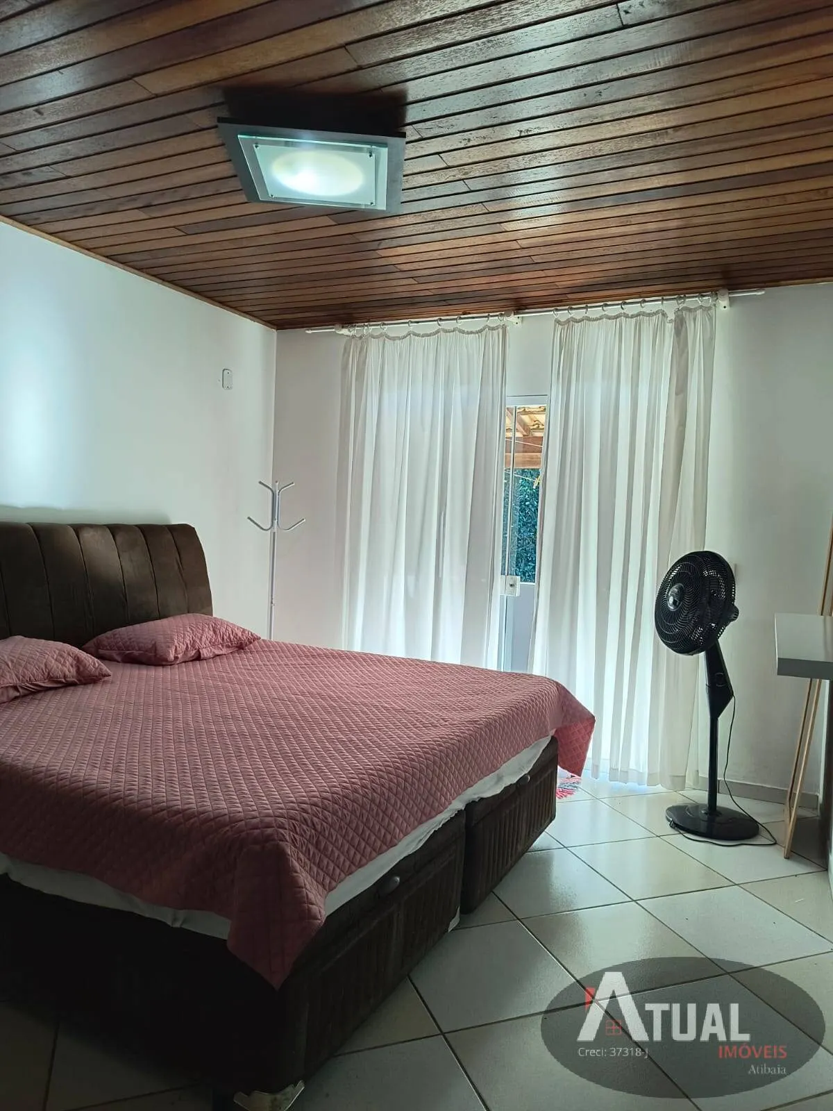 Casa à venda de 1.200 m² em Mairiporã, SP, Brasil