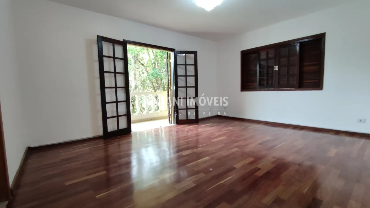 Casa à venda de 2.890 m² em Santo Antônio do Pinhal, SP, Brasil