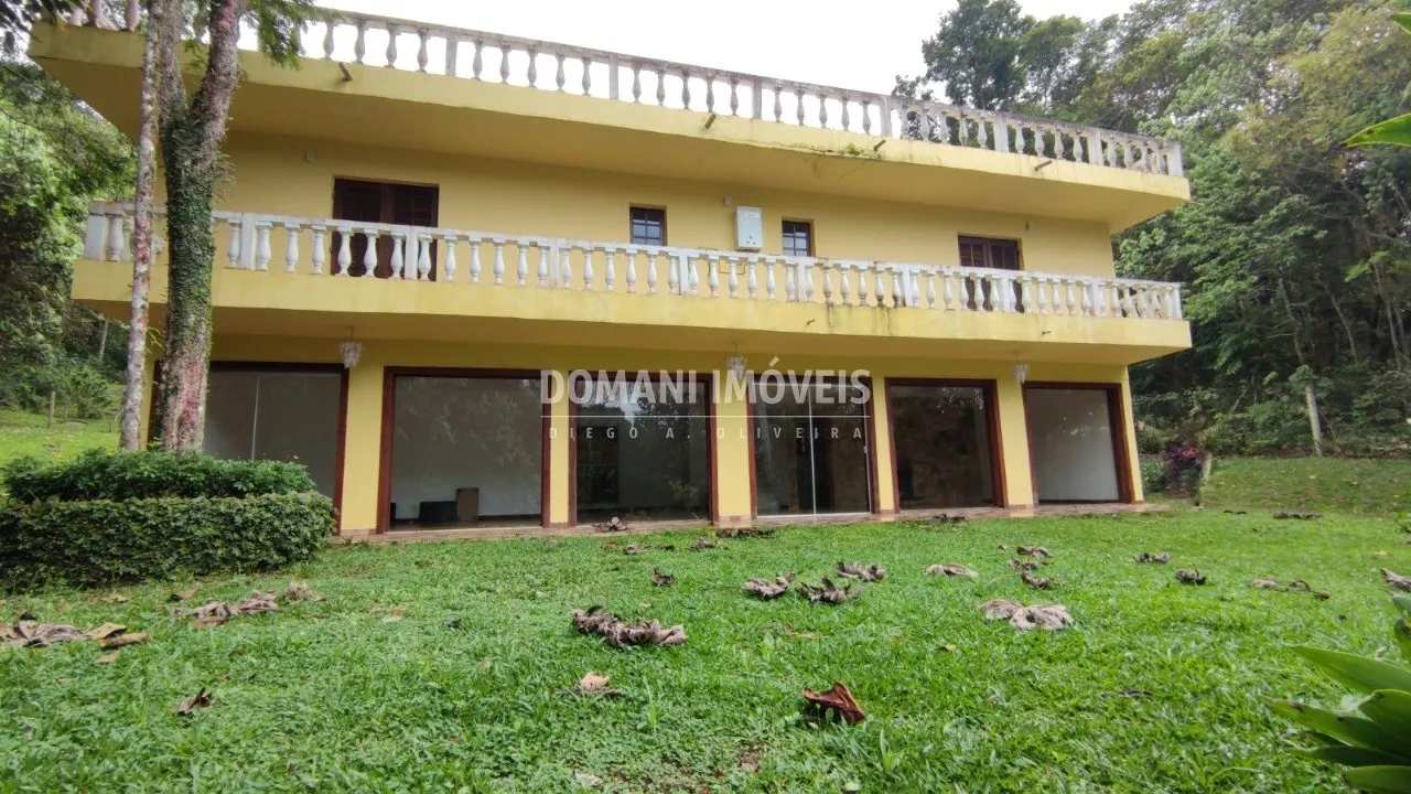 Casa à venda de 2.890 m² em Santo Antônio do Pinhal, SP, Brasil