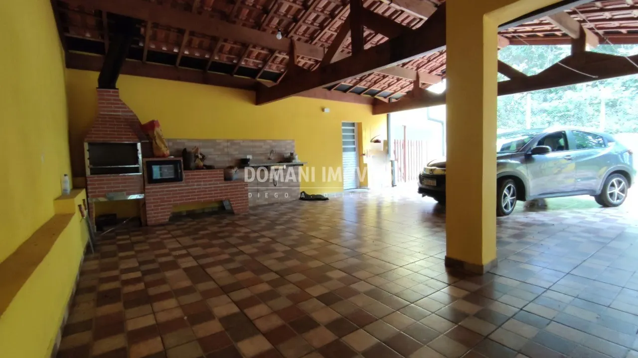 Casa à venda de 2.890 m² em Santo Antônio do Pinhal, SP, Brasil