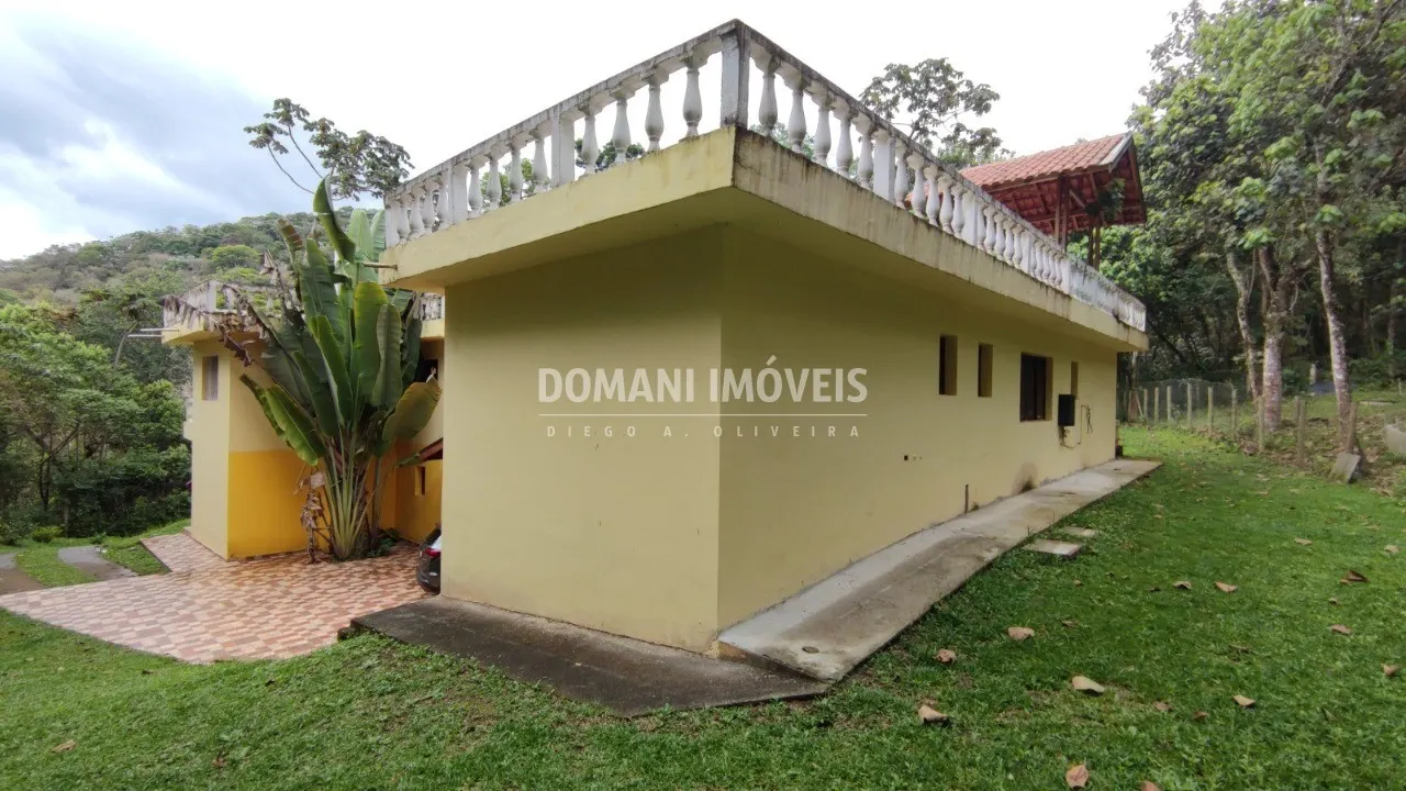 Casa à venda de 2.890 m² em Santo Antônio do Pinhal, SP, Brasil