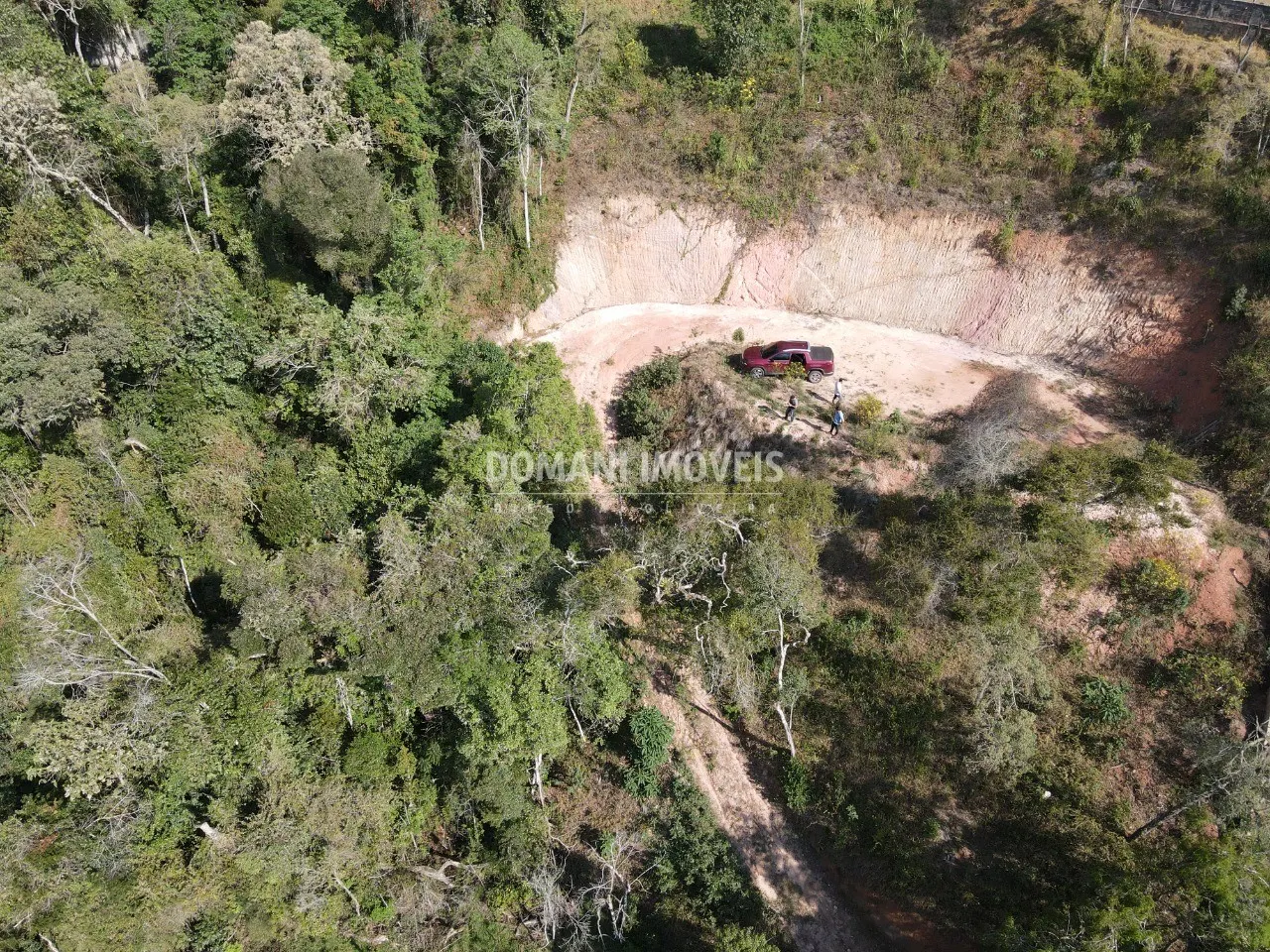Terreno à venda de 3.590 m² em Campos do Jordão, SP, Brasil