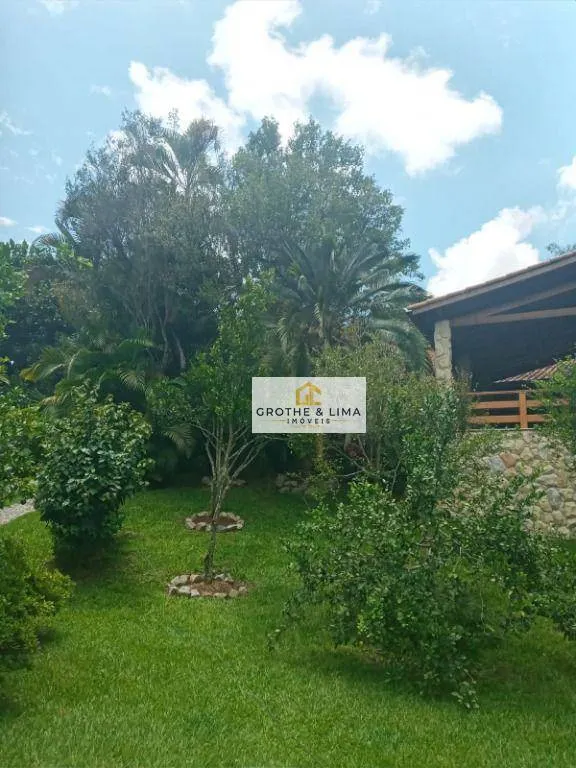 Country home for sale of 2,370 m² in Santa Branca, SP, Brazil