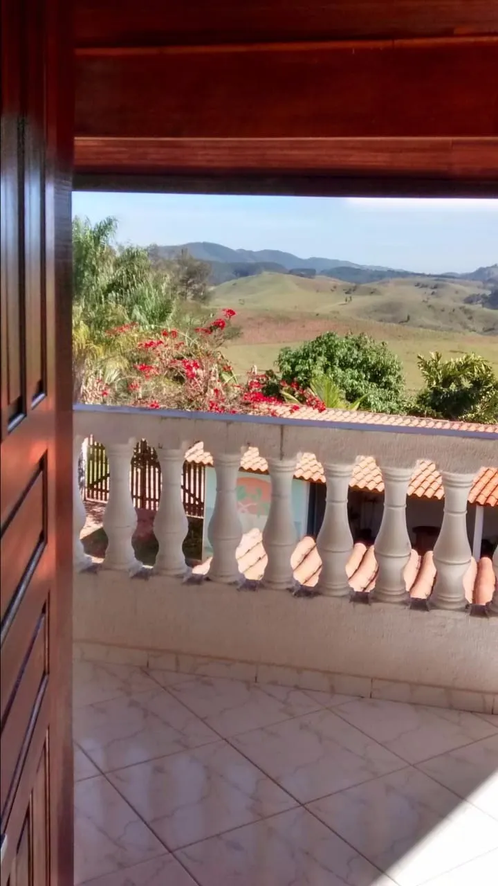Country home for sale of 1,800 m² in Paraibuna, SP, Brazil