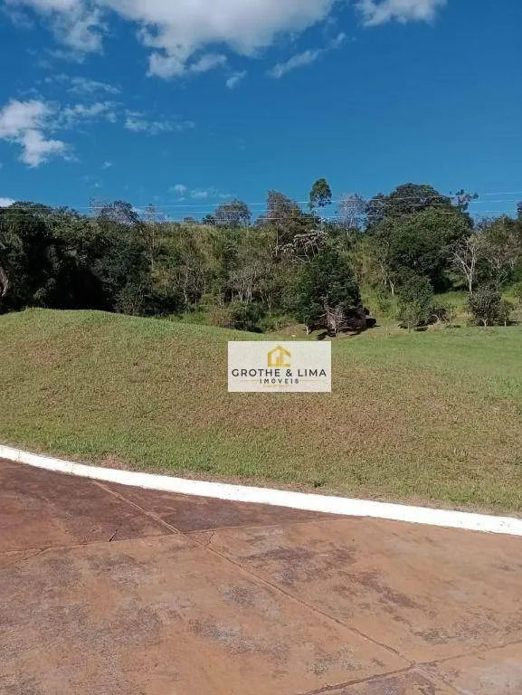 Sítio à venda de 6 ha em Guaratinguetá, SP, Brasil