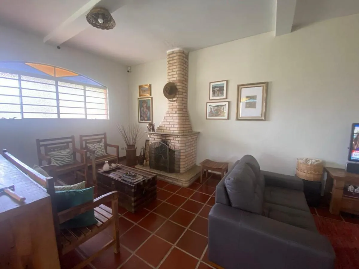 Sítio à venda de 5 ha em Santa Isabel, SP, Brasil