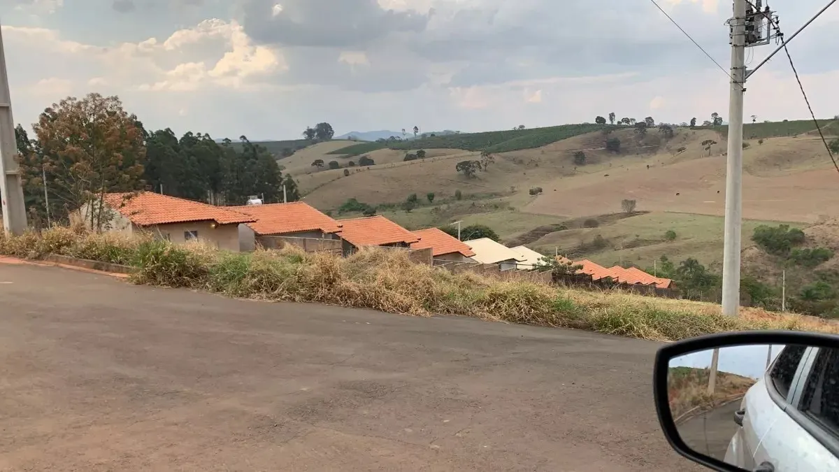 Terreno à venda de 160 m² em Ouro Fino, MG, Brasil
