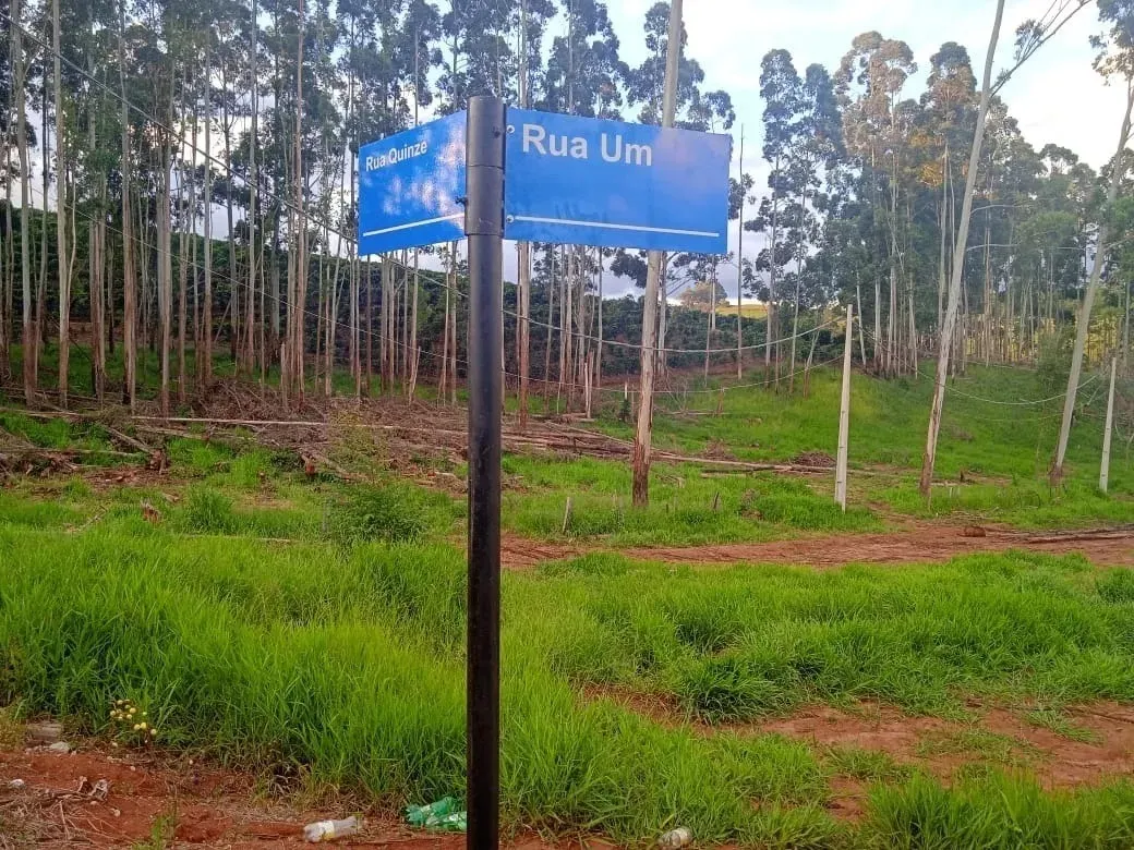 Terreno à venda de 160 m² em Ouro Fino, MG, Brasil