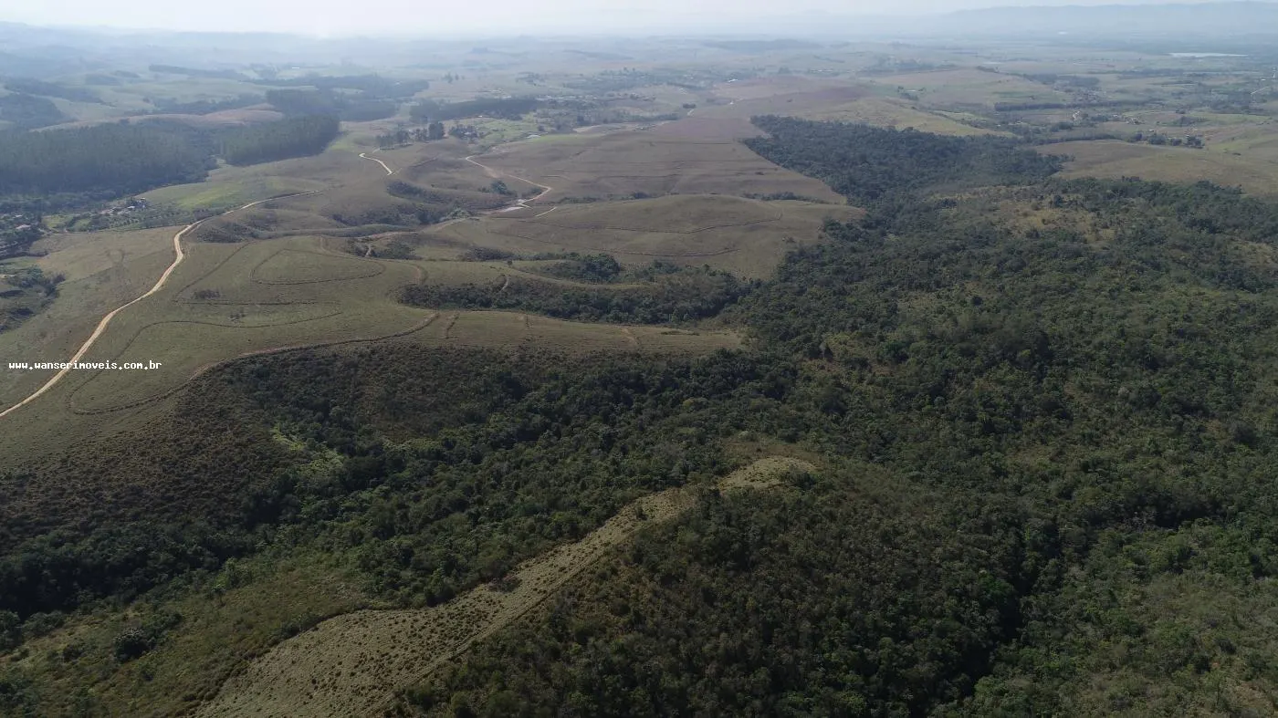 Fazenda à venda de 257 ha em São José dos Campos, SP, Brasil