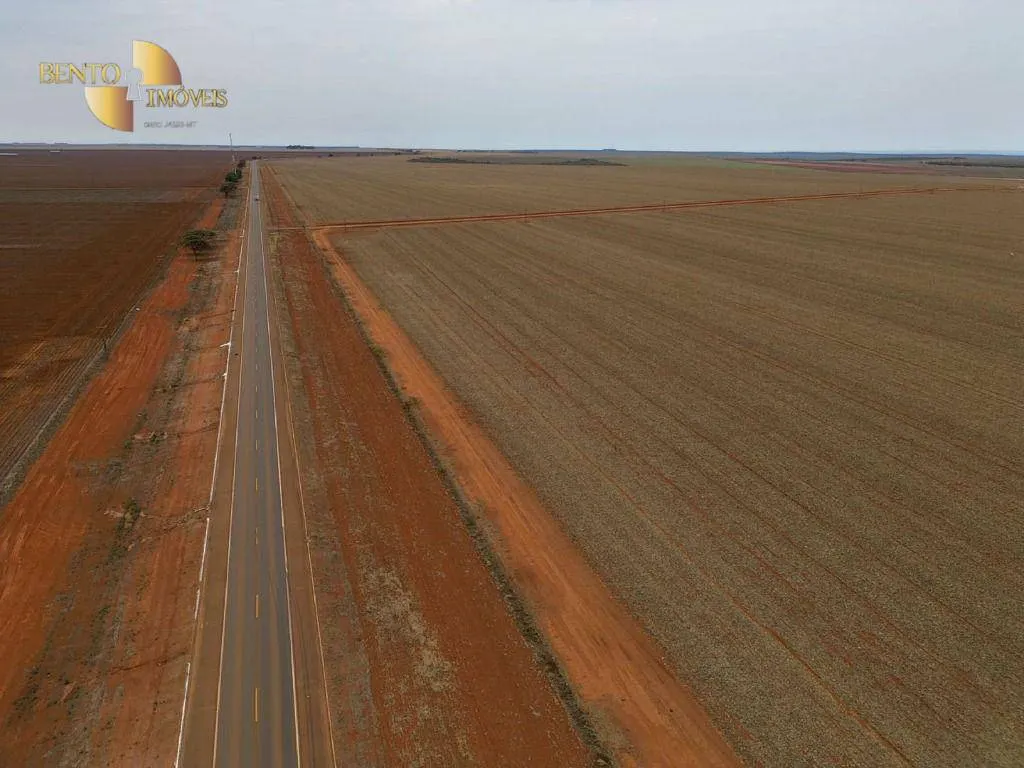 Fazenda à venda de 242 ha em Jangada, MT, Brasil