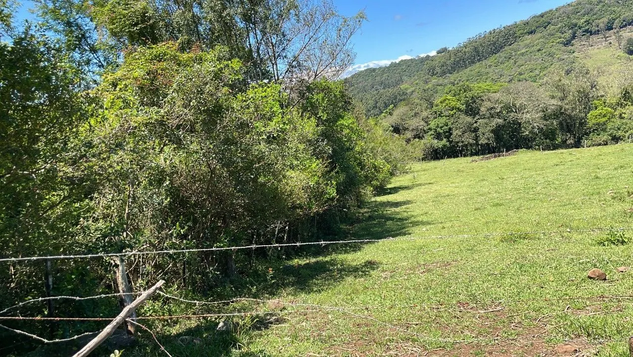 Chácara à venda de 2 ha em Santo Antônio da Patrulha, RS, Brasil