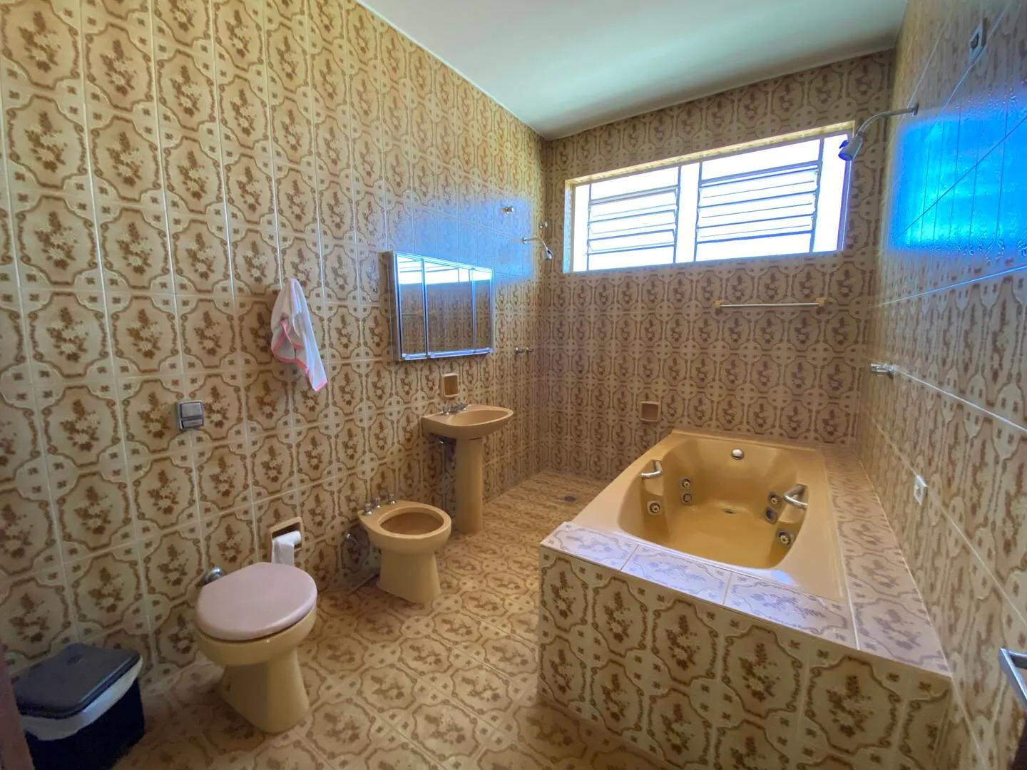 House for sale of 825 m² in Piraju, SP, Brazil