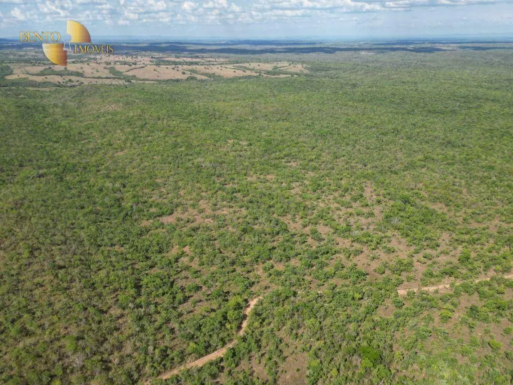 Fazenda à venda de 320 ha em Nossa Senhora do Livramento, MT, Brasil