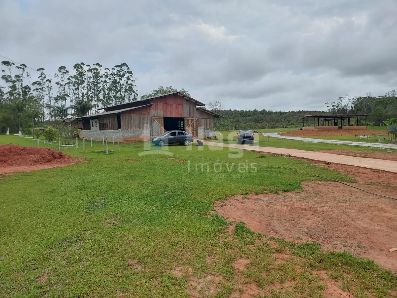 Terreno à venda de 1 ha em Balneário Piçarras, SC, Brasil